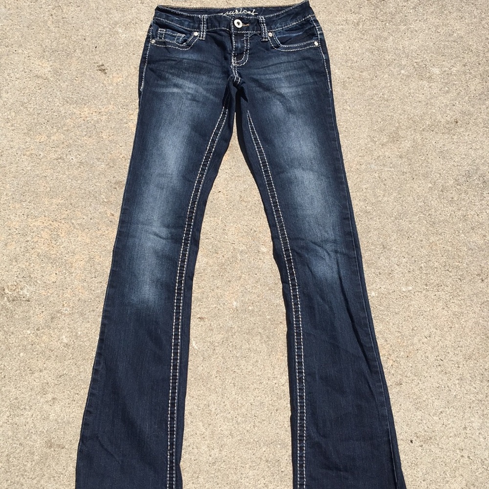 Maurice’s jeans